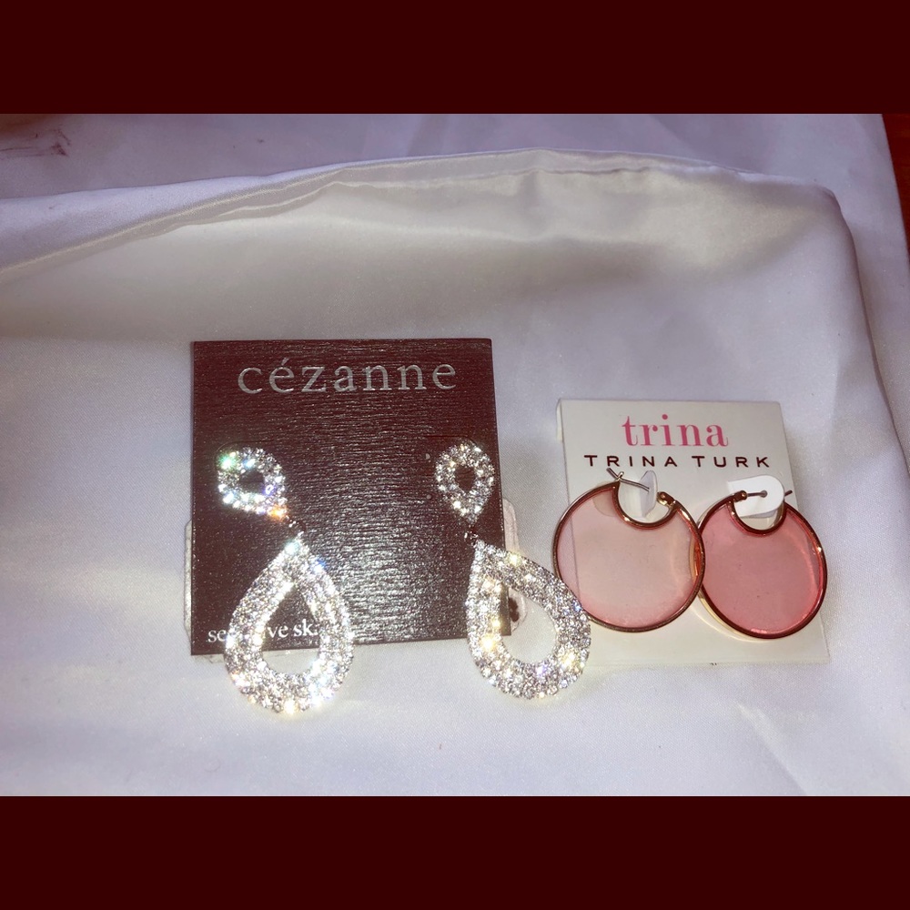 Sparkle & Shine In This Earring Set